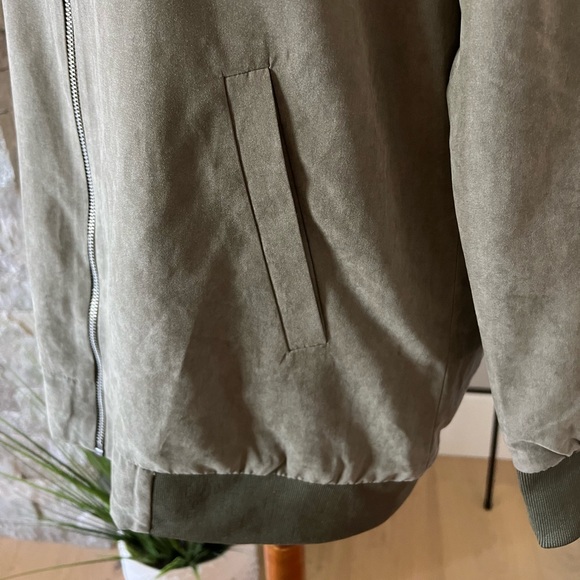 Never worn Long Bomber Jacket - Picture 7 of 8